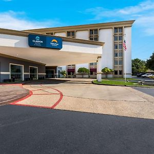 Clarion Hotel San Angelo Near Convention Center